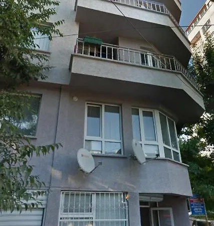 Уютен Дом *